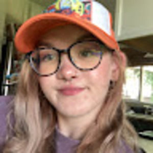 Meet your Posher, Ella